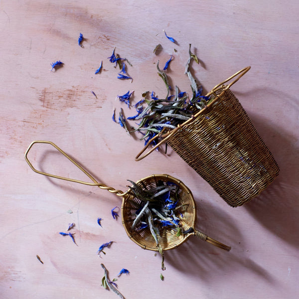 PETITE BASKET BRASS TEA STRAINER
