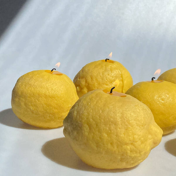 LARGE SCENTED LEMON CANDLE WITH GIFT BOX