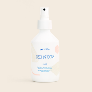 MINOIS PARIS EAU LÉGÈRE (Minois Paris Light Water) is perfumed, alcohol-free fresh water for body and hair. 100% natural ingredients.